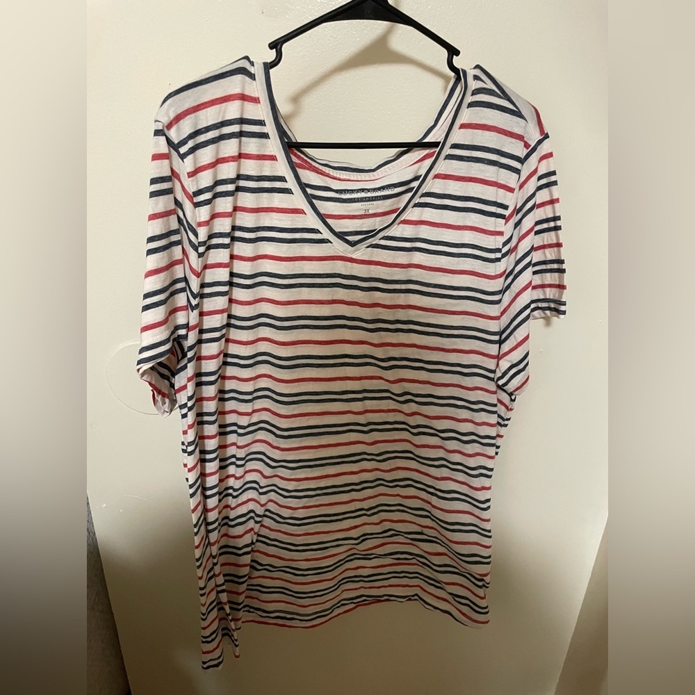 ✨Women’s Lucky Brand Vneck Short Sleeve Shirt Size 3X